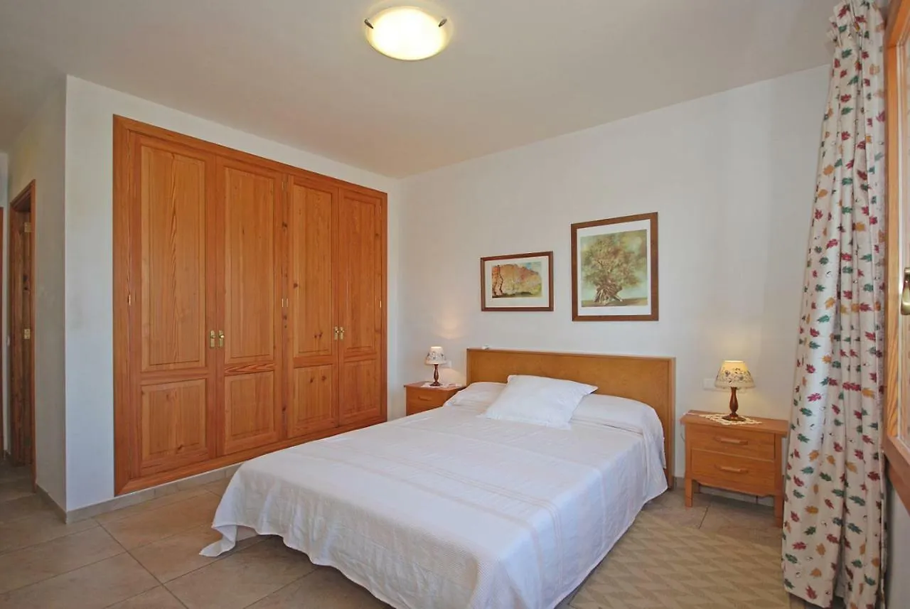 קמפנט Villa Rotes
